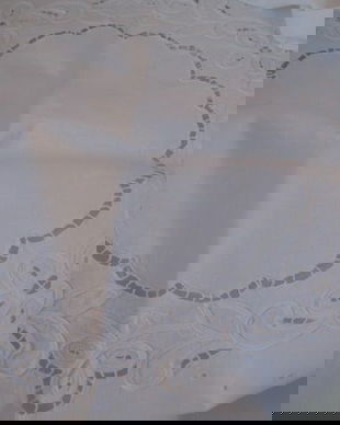 Fata de masa