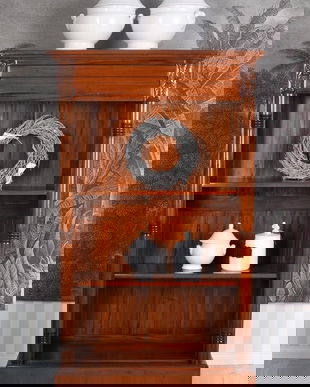 Biblioteca din lemn mahon cu trei rafturi