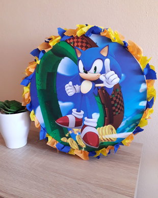 Pinata piniata party Sonic
