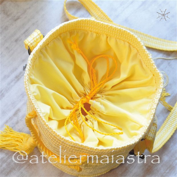 geanta galbenă handmade crosetata