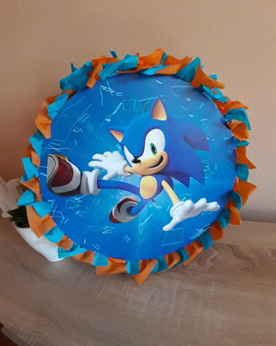 Pinata piniata party Sonic