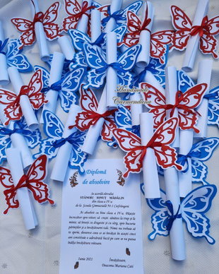 Invitatie papirus cu  fluture