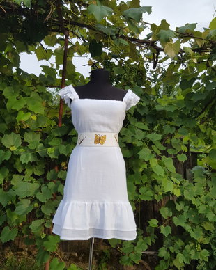 Rochie cu volane, din panza topită