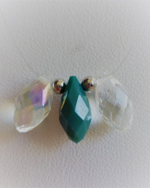 Colier cu fir transparent de guta si pandantiv cu cristale tip swarovski
