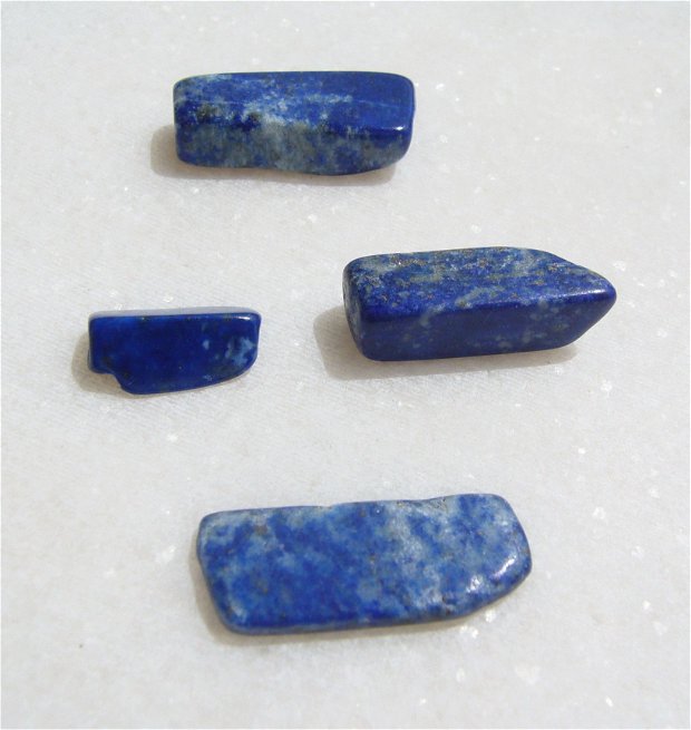 Lapis lazuli brut (4 bucati) - aprox 6.9 g