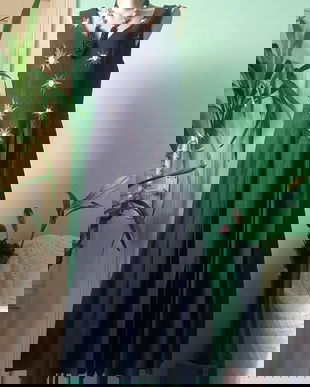 Rochie/sarafan in negru , cu bust brodat