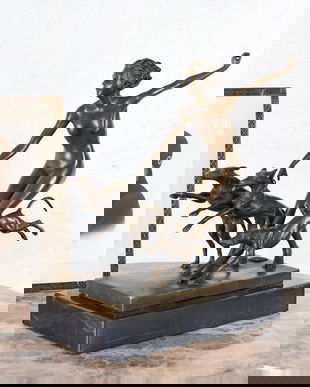 Zeita Diana cu ogarii - statueta din bronz pe soclu din marmura