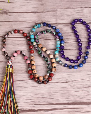 Colier Cristale 7 Chakre Anaya Din Rodonit, Jasp Rosu, Picture Jasp, Epidot, Pectolit, Lapis Lazuli Si Ametist Cu Ciucuri
