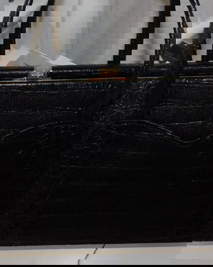 Poseta  piele naturala lacuita , vintage anii  80 , Germania