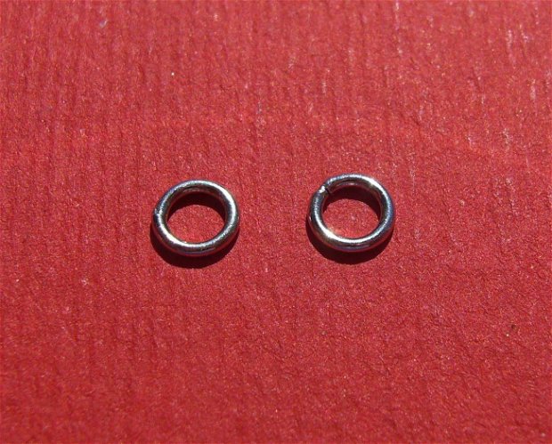 (10 bucati) Zale mici din argint .925 rodiat, inchise (sudate) (ZS1) din diametru aprox 4 mm, grosime aprox 0.7 mm