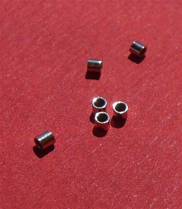 (10 bucati) Crimp cover (acoperitor de nod) / distantier din argint .925 rodiat aprox 1.5x1.5 mm