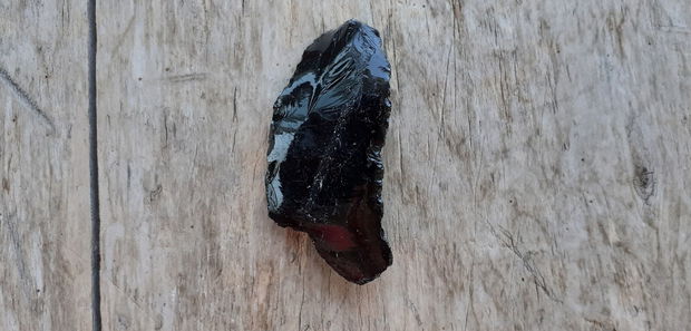 Obsidian, piatra bruta, masiva - 65x30 mm