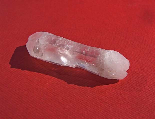 Cristal de stanca dubla terminatie aprox 13x14x54 mm