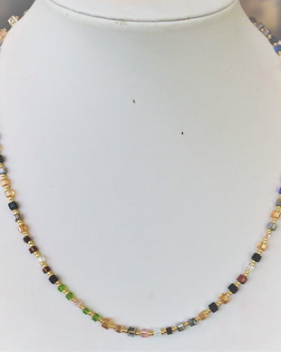Colier minimalist cu cristale tip swarovski si margele myuki