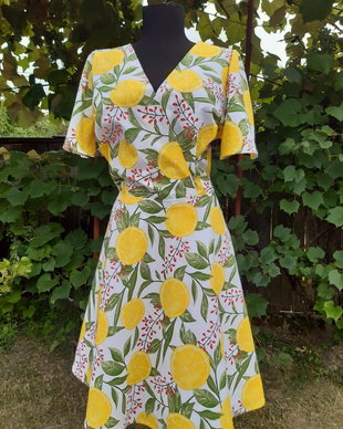 Rochie clos cu lamai