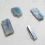 Lot de Kianit albastru brut (4 bucati) aprox 4x8-16x24-30 mm