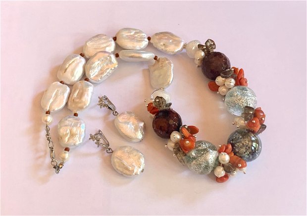 SET ~WHITE ELEGANCE~ perle baroc,perle cultura,agate fatetate,murano,coral,cuarț fumuriu,accesorii argintate