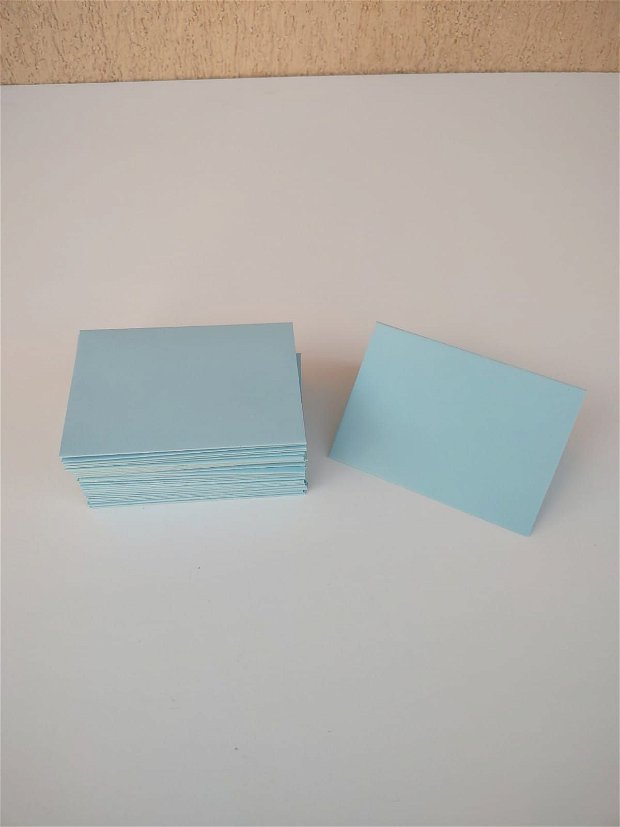 Plicuri bleu din carton de 160gr