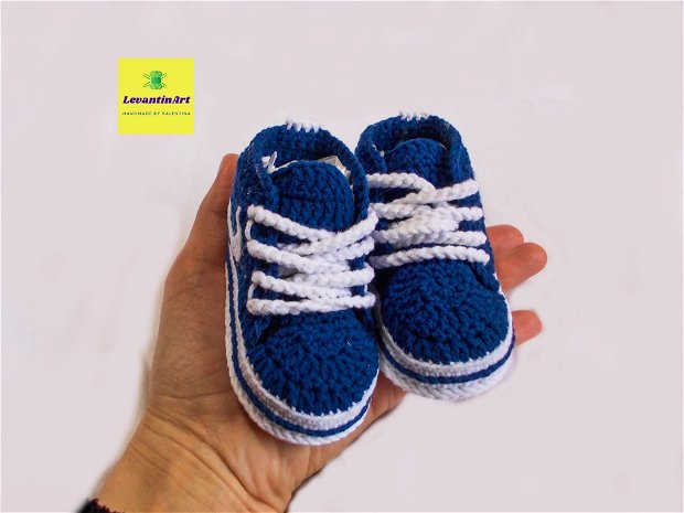 Botosei bebe crosetati, Bascheti imitatie Nike, incaltaminte nou-nascut handmade