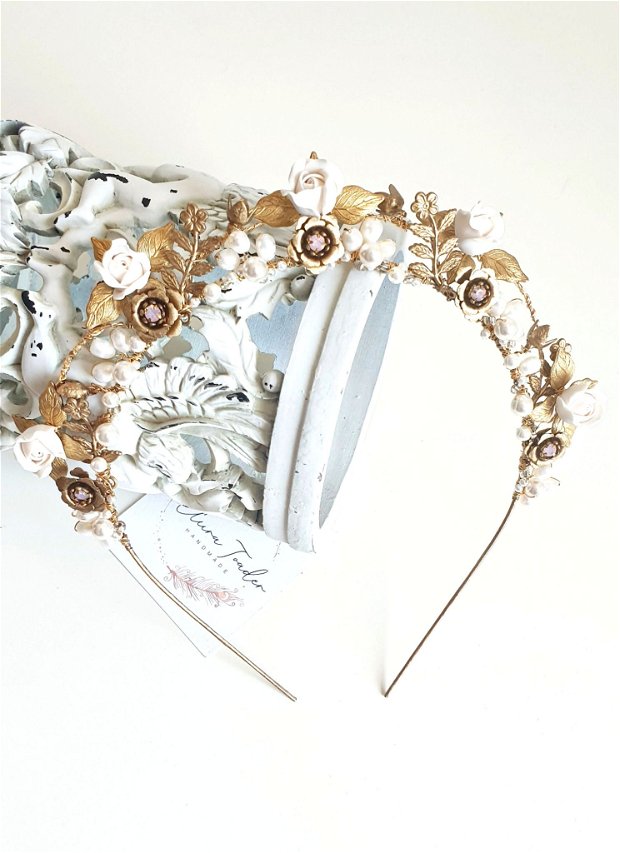 AURORA/ coronița mireasă cu perle și flori