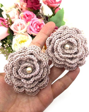 Floricele crosetate manual