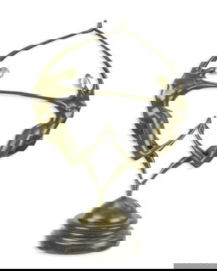 Dansatori-statueta din bronz pe un soclu din marmura