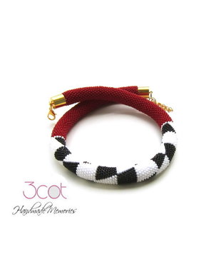 Colier handmade crosetat cu margele de nisip - Geometry Style
