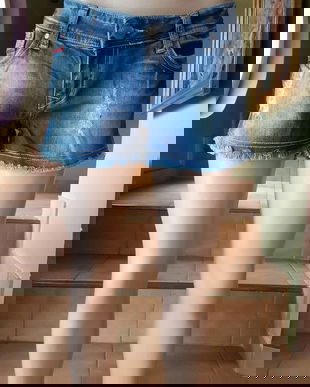 PANTALONI SCURTI DSQUARED2 ORIGINALI MARIME 33