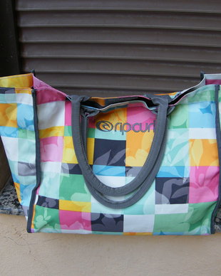rip curl /Nou-sacosa plaja/cumparaturi