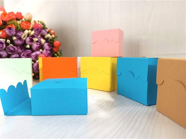 Cutiuțe din carton orice culoare