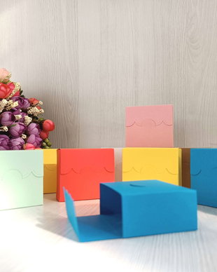 Cutiute din carton orice culoare