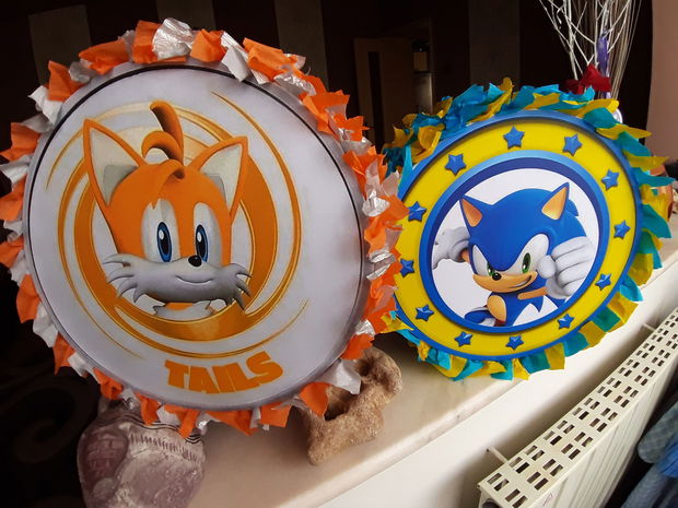 Pinata piniata Sonic Tails | Breslo