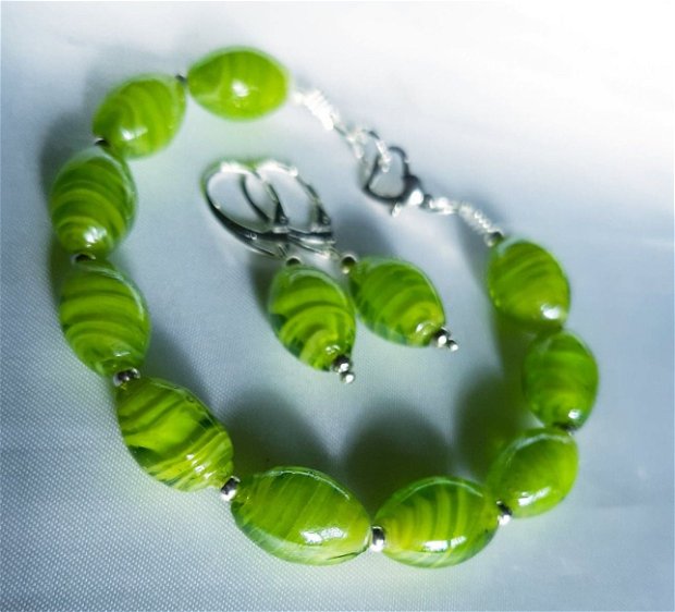 Green Lucite