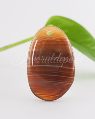 Pandantiv agata 36-39x24-27mm