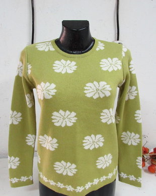 Pulover `Margarete`