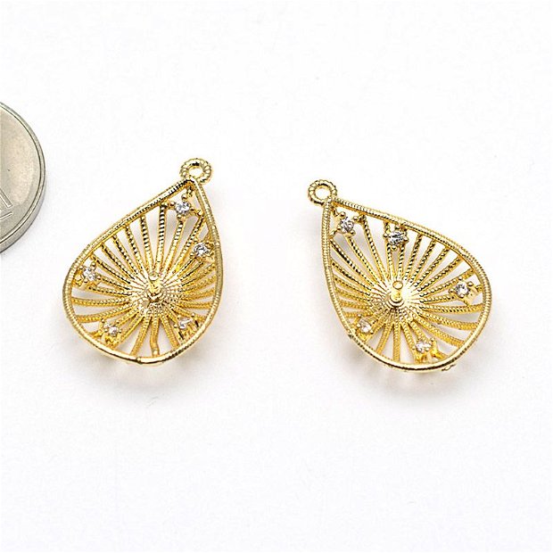 Pandantiv filigranat, placat cu aur 18k, SHELL PEARL-perla sidef natural  si cristale Cubic Zirconia, 24 x 14 mm, PAU-16