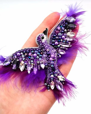 Rezervat Broșă - Purple Dream Bird