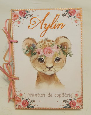 Carte oaspeti botez / jurnal / Guestbook cu coperti din lemn, format A5, tema Leu
