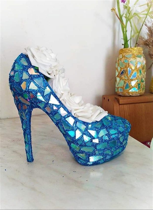 Pantof decorativ glamour glitter cu flori