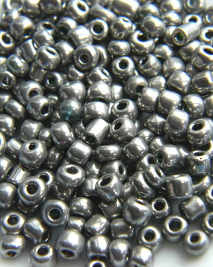Margele nisip 4 mm (100 gr.)  (4-667)