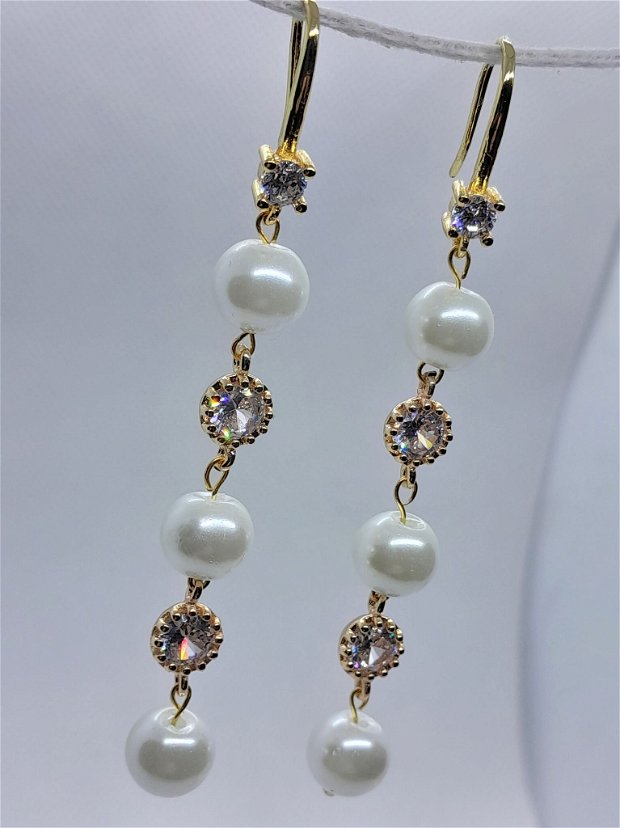 cercei eleganti/mireasa, lungi, cu perle de sticla si cristale zirconiu - alb