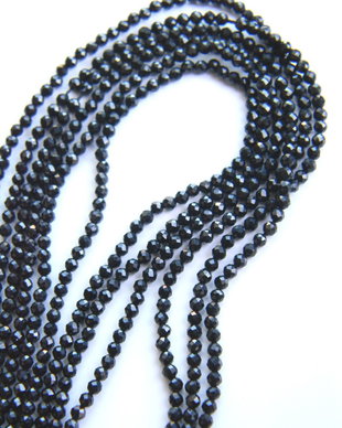 Spinel negru 2 mm (AVGB-F9)