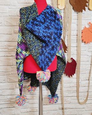 Căciulă, fular, poncho