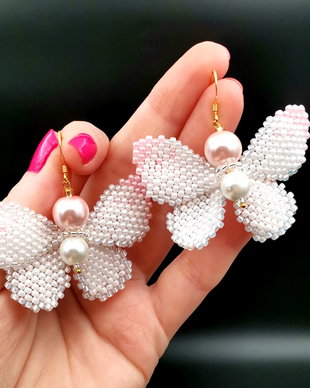 Rezervat Cercei Fluturi White & Pink Powder Butterfly