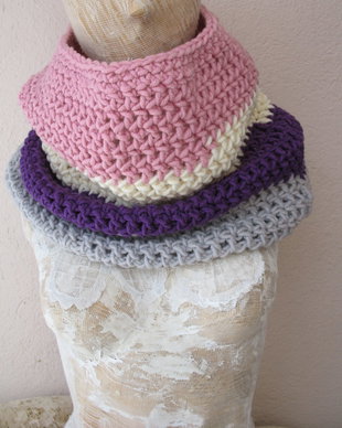 Guler/fular/accesoriu crosetat