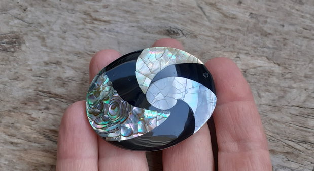 Pandantiv masiv, paua abalone, 53x40 mm
