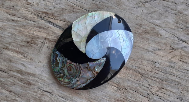 Pandantiv masiv, paua abalone, 53x40 mm