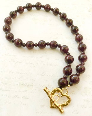 Colier Granat
