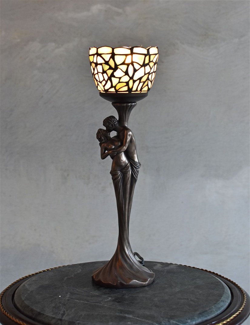 Lampa Tiffany cu un cuplu de indragostiti