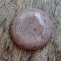 Cabochon rodonit roz prafuit, 30 mm